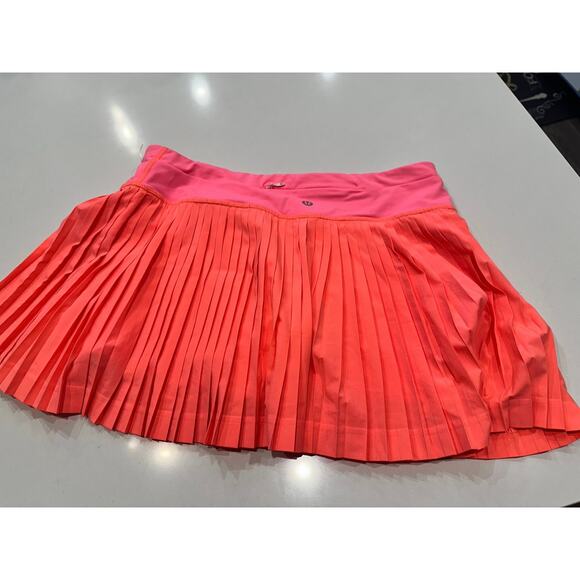Lululemon Pleats to Street Skirt skort - Picture 2 of 6